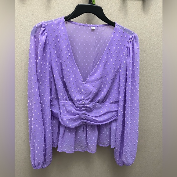 Two blouses size Large - Picture 2 of 5